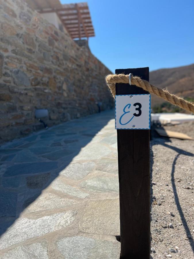Epithea 3 με ιδιωτική πισίνα Kythnos