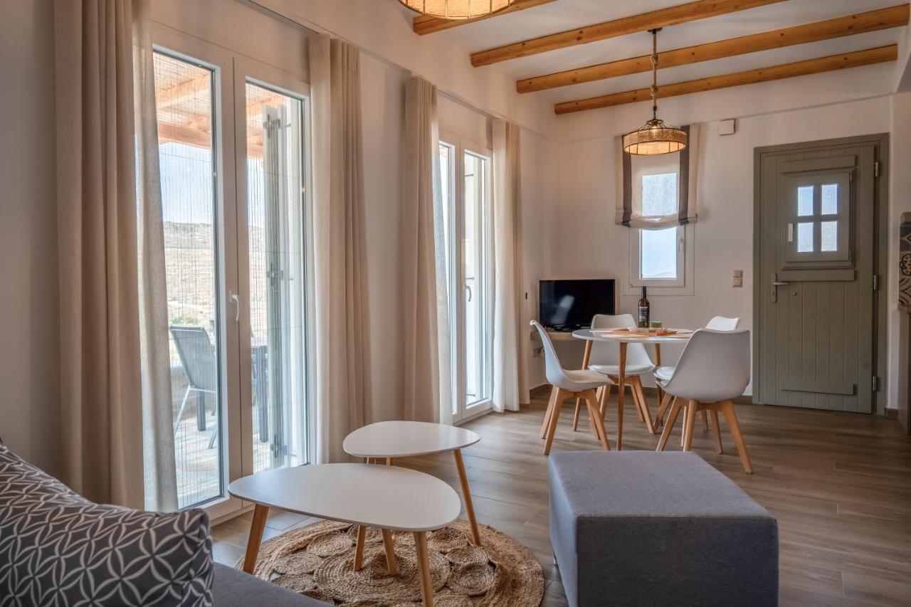 Epithea 3 με ιδιωτική πισίνα Holiday home Kythnos
